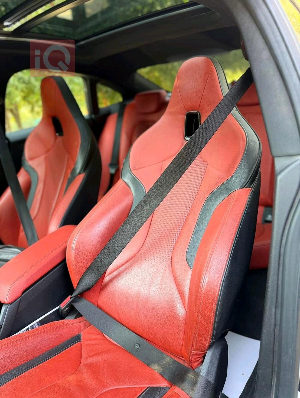 بي ام دبليو الفئة 2